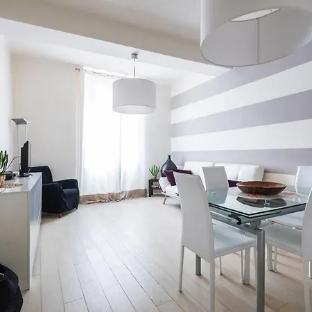 Lejlighed Elegante Nel Cuore Della Citta Modena
